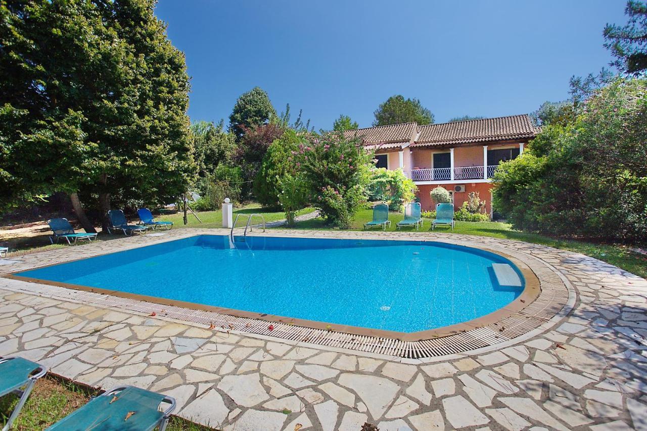 Villa Leda Καρουσάδες Εξωτερικό φωτογραφία